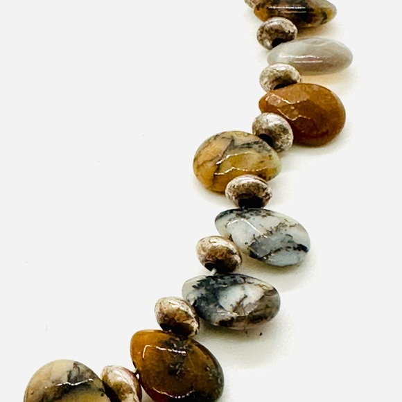 Vintage Natural Stone Necklace & Feather brooch - Picture 11 of 17